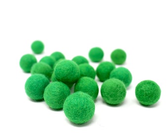 Kelly Felt Pom Poms Wholesale | Wool Felt Pompoms Wholesale | Green Pom Ball | DIY Felt Ball Garland | Wool Felt Balls | Choose Quantity