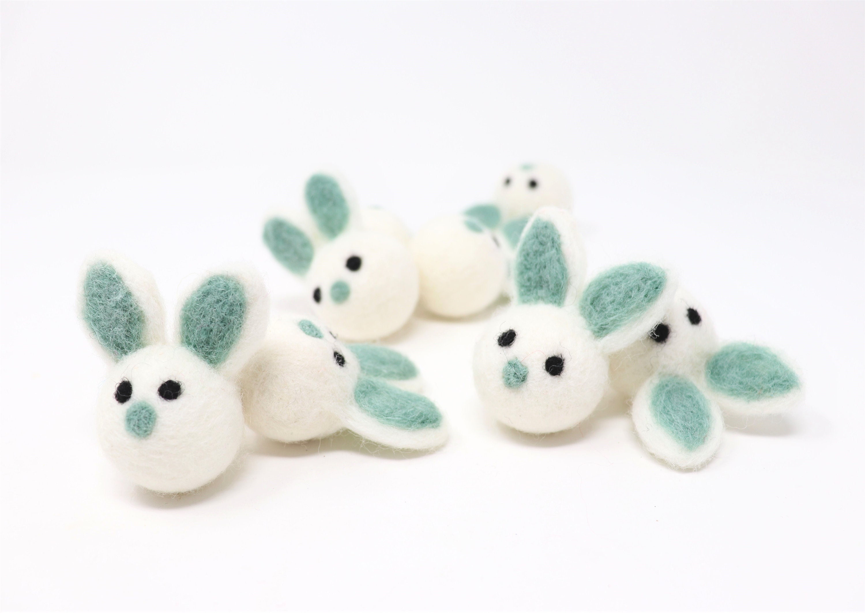 Mint Felt Bunnies | Felted Bunnies | DIY Easter Garland | Easter Bunny ...