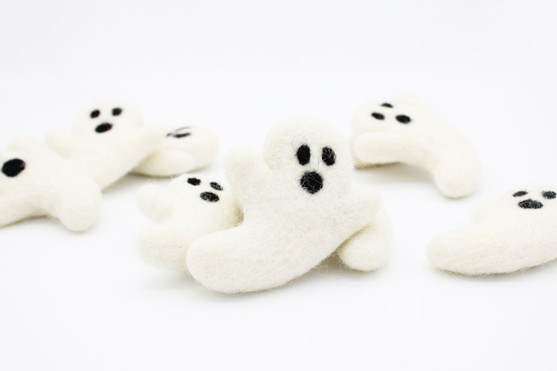 Felt Ghosts | Felted Ghosts | DIY Halloween Garland | Halloween Felt Balls | Spooky Pom Poms | Fall Decor | Select Quantity | Halloween 