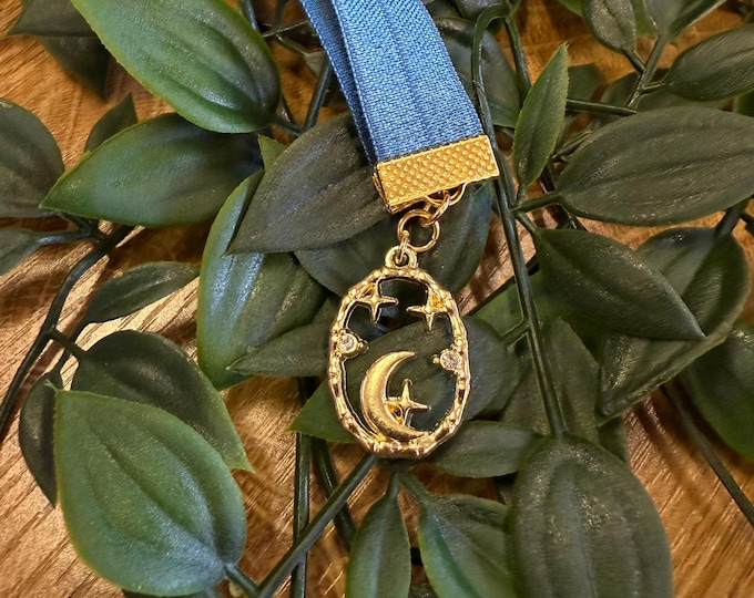 Moon & Stars Elastic Bookmark, Gold Stone Artmark