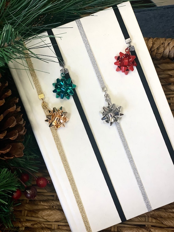 Large Holiday Bow Artmark