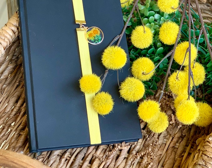 Yellow Pressed Flower Artmark