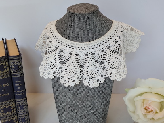 Antique Vintage Crochet Lace Collar Hand Stitched… - image 3