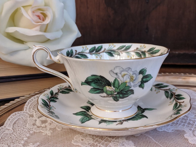 Vintage Royal Albert Collectible Tea Cup /& Saucer Circa 1950s Lady Clare Pattern Teacup England Farmhouse Decor