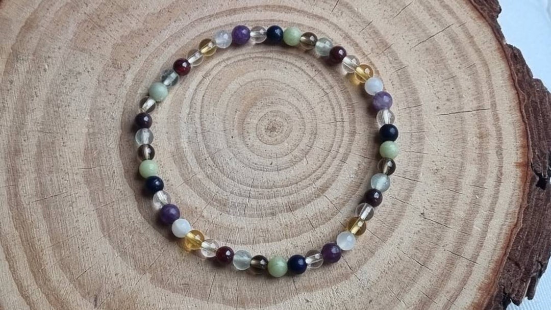 Menopause Crystal Bracelet Healing Energy Gemstone Hormone Etsy