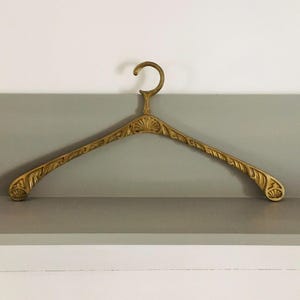 アンティークフレンチブラスハンガー、ウェディングドレスハンガー、写真撮影用小道具
