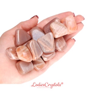 Peach Moonstone Tumbled Stone, Peach Moonstone, Tumbled Stones, Moonstone, Stones, Crystals, Rocks, Gifts, Gemstones, Zodiac Crystals, Gems