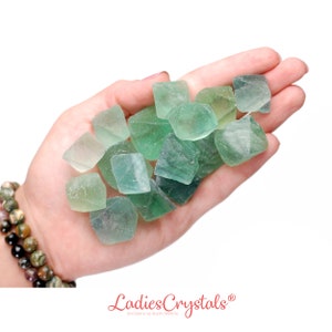 Grüner Fluorit Stein, grüner Fluorit, Oktaeder, Steine, Pyramide, Steine, Kristalle, Felsen, Geschenke, Edelsteine, Edelsteine, Sternzeichen Kristalle, Heilung