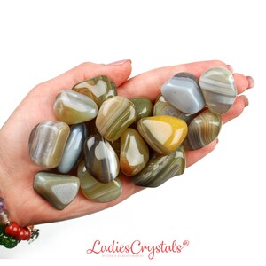 Agate Tumbled Stone, Agate, Tumbled Stones, Stones, Crystals, Rocks, Gifts, Wedding Favors, Gemstones, Gems, Zodiac Crystals, Healing Stones