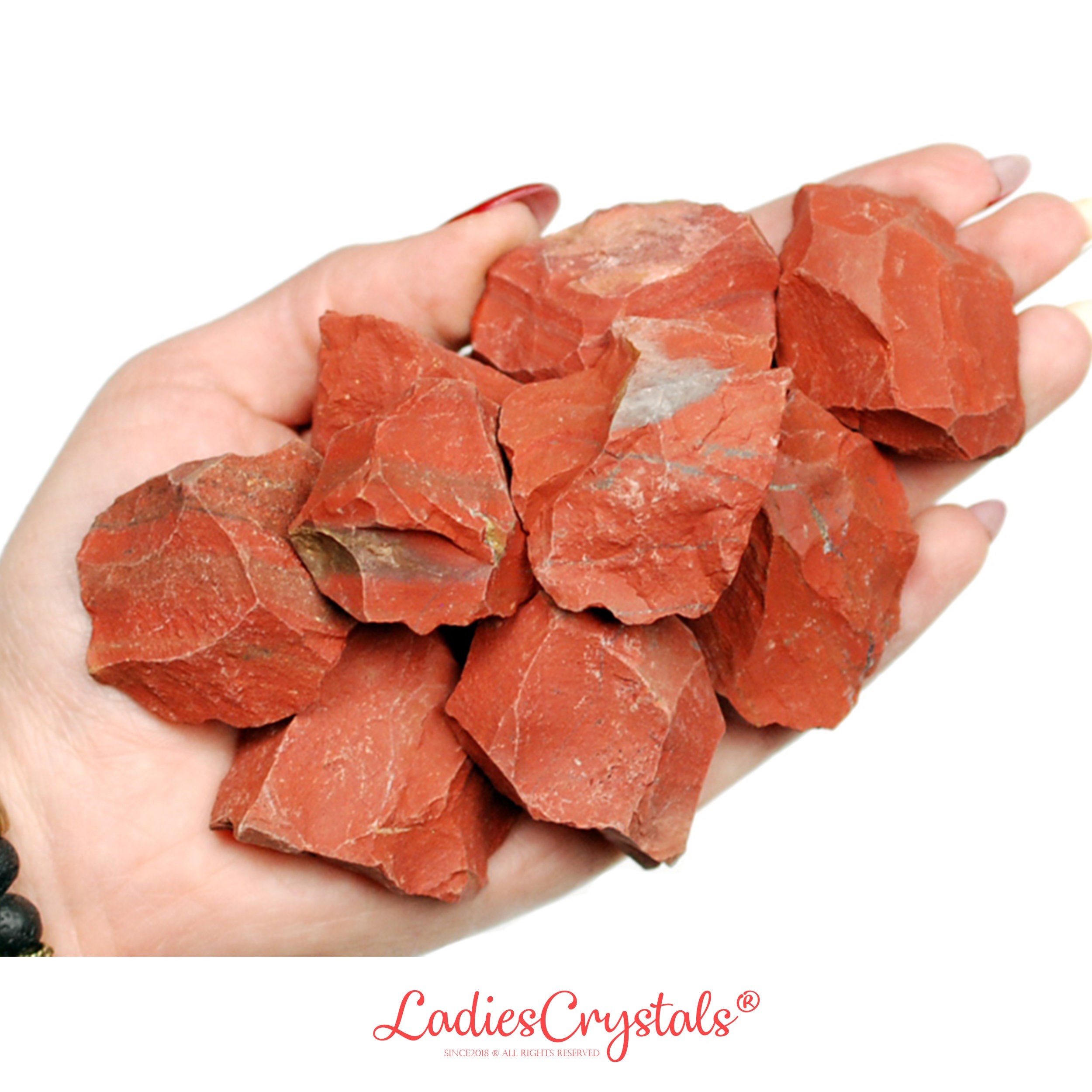 天然レッドジャスパー原石、魔女の祭壇用の強力なクリスタル