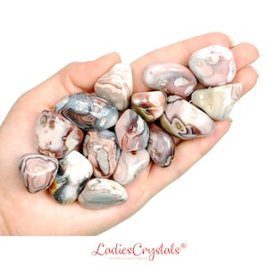 Pink Agate Tumbled Stone, Pink Agate, Tumbled Stones, Bended, Stones, Crystals, Rocks, Gifts, Gemstones, Gems, Zodiac Crystals, Healing