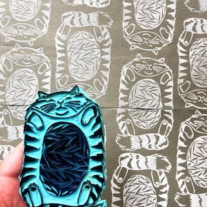 Hand carved stamp, rubber stamp, cat stamp, handprinted, stamp, timbro, timbro di gatto, timbro intagliato a mano, stampato a mano