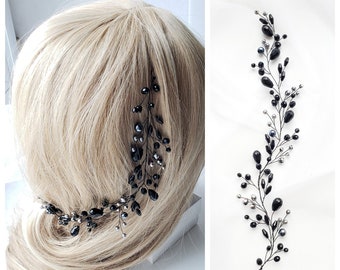 Gothic Black wedding Black crystal hairvine Black crystal hair comb Gothic hair comb Black hairpiece Gothic bridal hairpiece