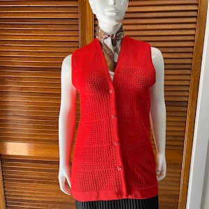 Vintage Sleeveless Sweater Vest Button Up Front Patterned Knitwear Fire Engine Red Size 14 Boho 70s era Celesta Brand Acetate Polyester