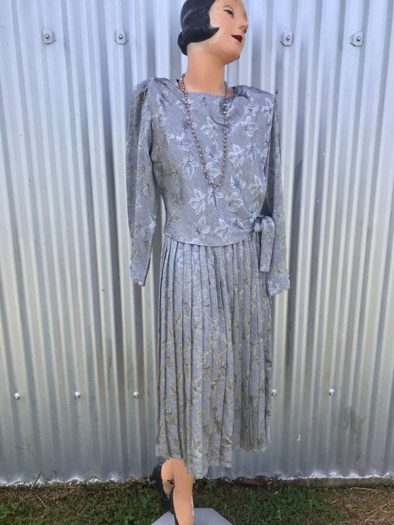 1970s Vintage Metallic Silver Evening Dress