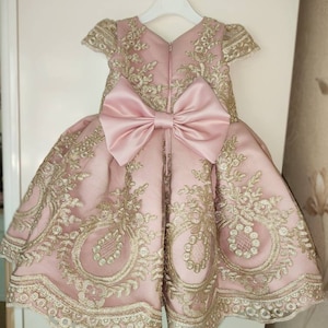 Girls’ Party Dress Set with Gold Bow – Cream & Pink
