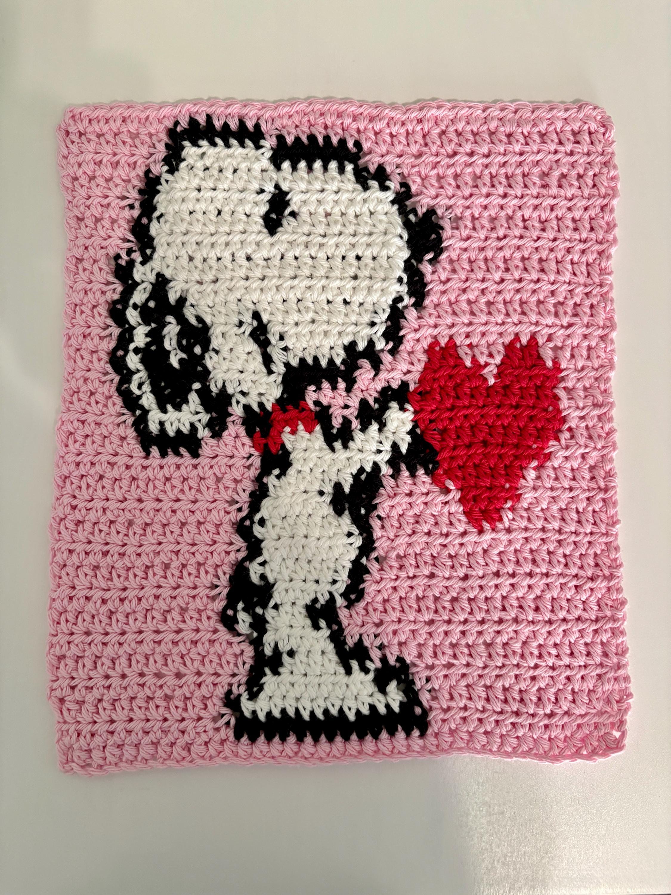 Snoopy With Heart Tapestry Crochet Pattern