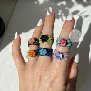 CLEMENTINE Mix & Match Floral Beaded Ring, Flower Pendant Beaded ...