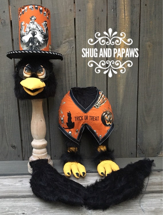 Crow Wreath Attachment, Halloween Crow, Halloween decorations, Halloween decor,Crow wreath embellishment, Spooky Decor, Black Crow