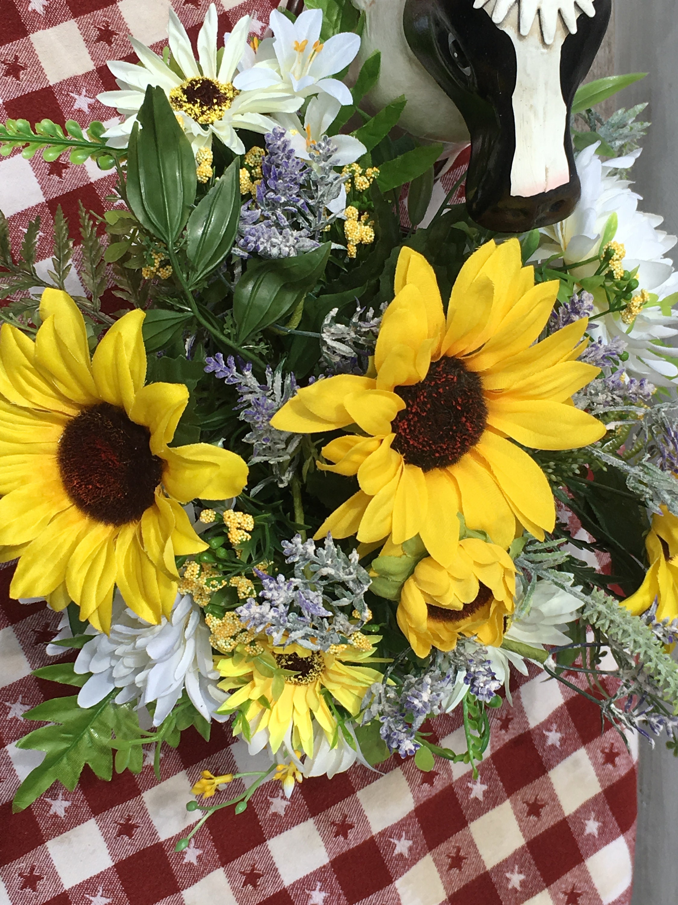 Farmhouse Centerpiece,Rustic Centerpiece,Cow Centerpiece,Cow DecorFarmhouse, Centerpiece,Cow