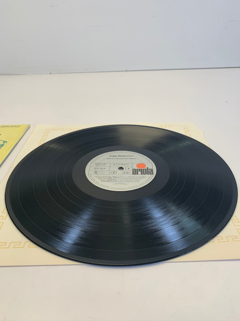 Rare Vintage German Deutsche Vinyl Import Record World Folk Sepp Viellechner Des Is A Grund Zum Feiern Ariola image 4