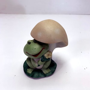Vintage Anthropomorphic Frog With Flower Under a Mushroom Figurine