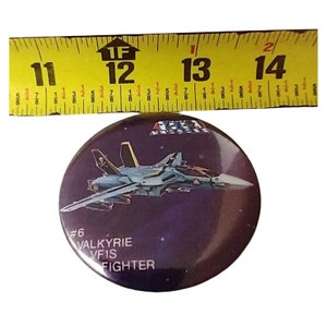 Vintage Macross Mecha VF1S Valkyrie Fighter Jet Pin Pinback Button