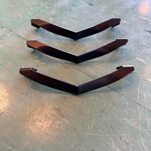 Vintage cabinet Pulls Amerock ebony black chevron Drawer Hardware set 3 NOS mcm