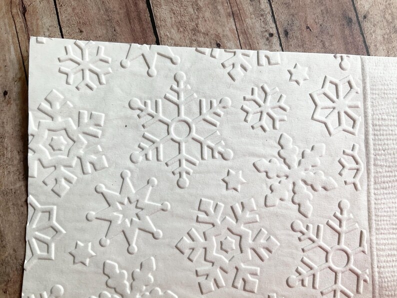 AkselRoseStudio Snowflake Embossed Napkins - Thumbnail 5