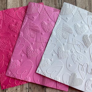 10 coeurs géométriques flottants en papier gaufré, couleurs assorties, parfait pour la fabrication de cartes DIY, le scrapbooking et les projets de cadeaux pour la Saint-Valentin