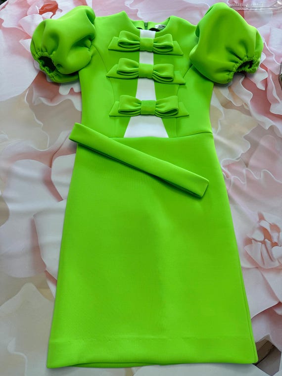 Buy Kelly Green Pageant Dress Unique Girls Neoprene Homecoming Outfit Pageant Outfit Custom Scuba Kelly Green Interview Dress Opening Number Online in India - Etsy Buy Kelly Green Pageant Dress Unique Girls Neoprene Homecoming Outfit Pageant Outfit Custom Scuba Kelly Green Interview Dress Opening Number Online in India - Etsy