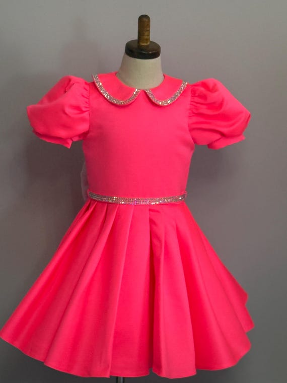neon pink fancy dress La Femme Neon Pink Long Open-Back Prom Dress -PromGirl Neon Pink / 4