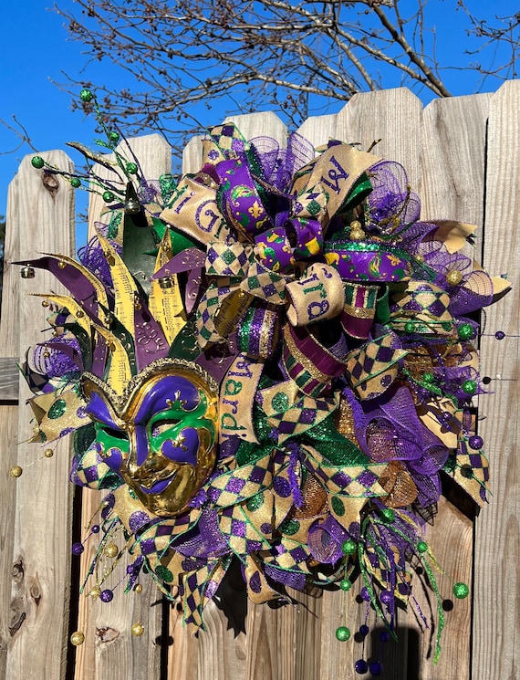 Ghirlanda del Mardi Gras, Maschera di Carnevale del giullare