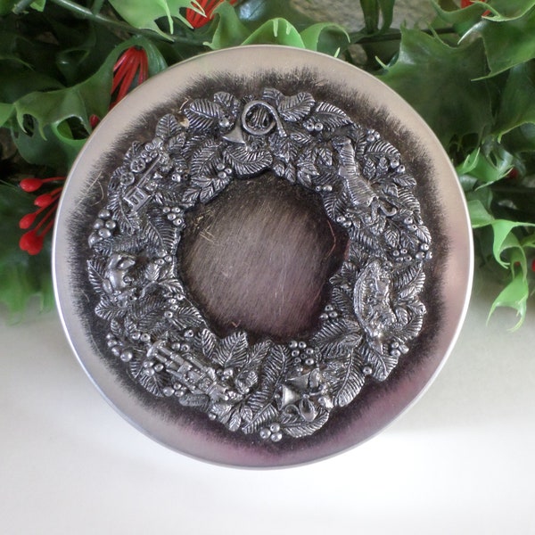 Vintage Metzke Pewter wreath topped cookie tin, wreath with toys Christmas tin