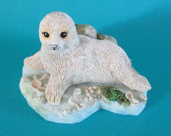 Vintage 1996 Hamilton Collection Fur Seal 2 piece figurine from The Protect Natures Innocents Sculpture Collection sculptures
