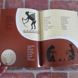 Vintage Childrens book, When Clay Sings, By Byrd Baylor , Caldecott Honor Book, First Aladdin Paperback edition 1972 image 7
