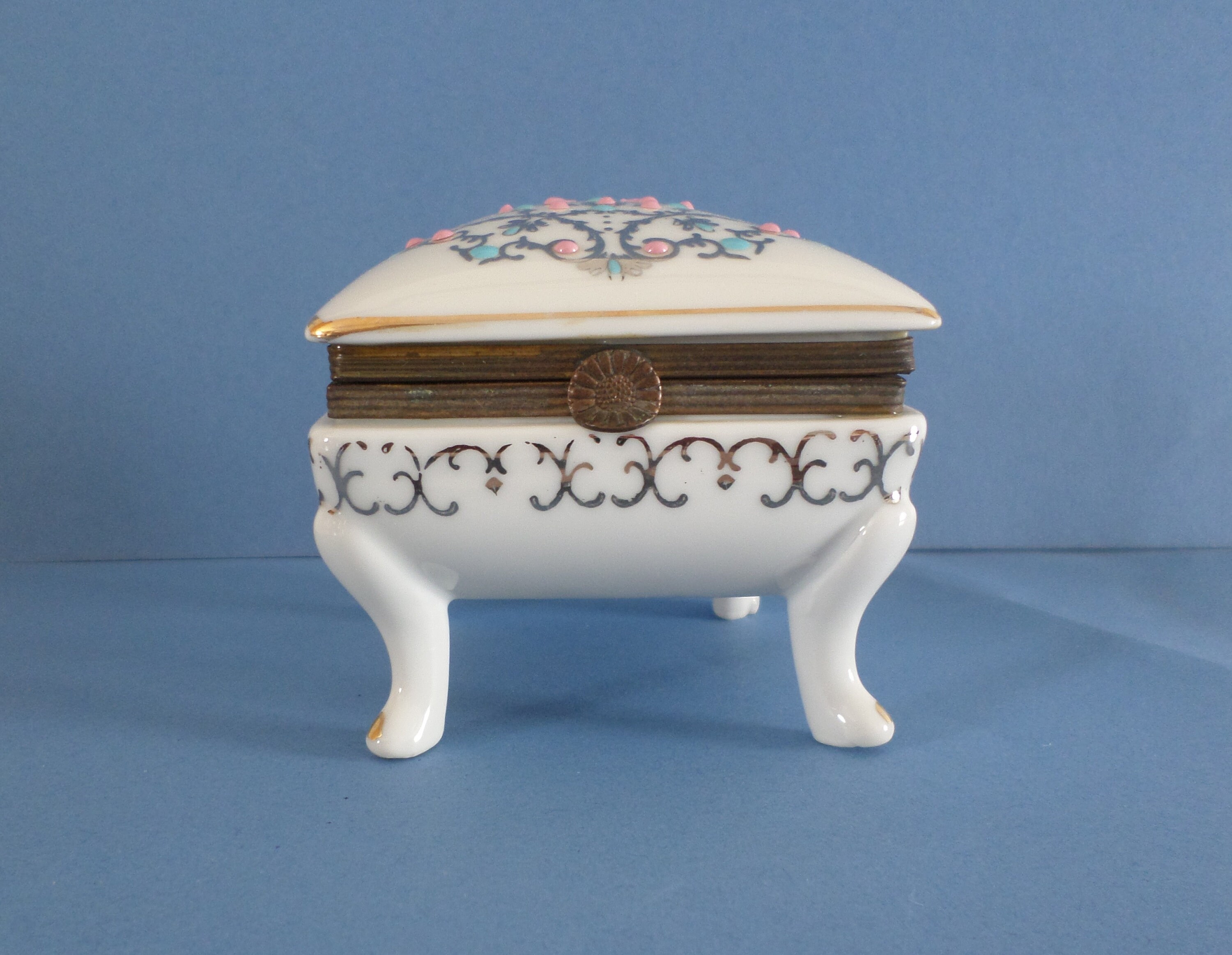 Vintage footed porcelain trinket box hinged trinket box Etsy