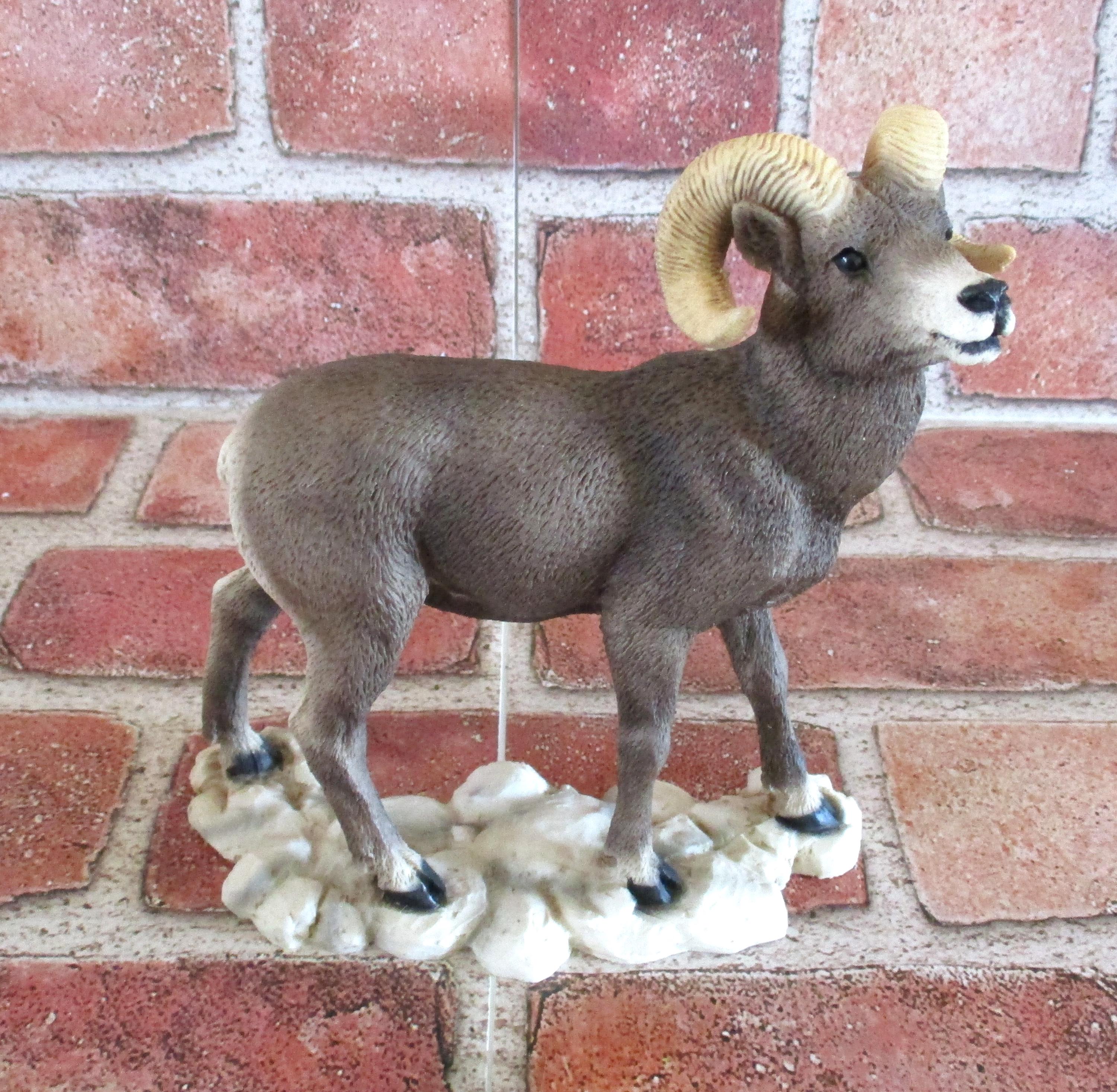 Castagna Figurines - Etsy