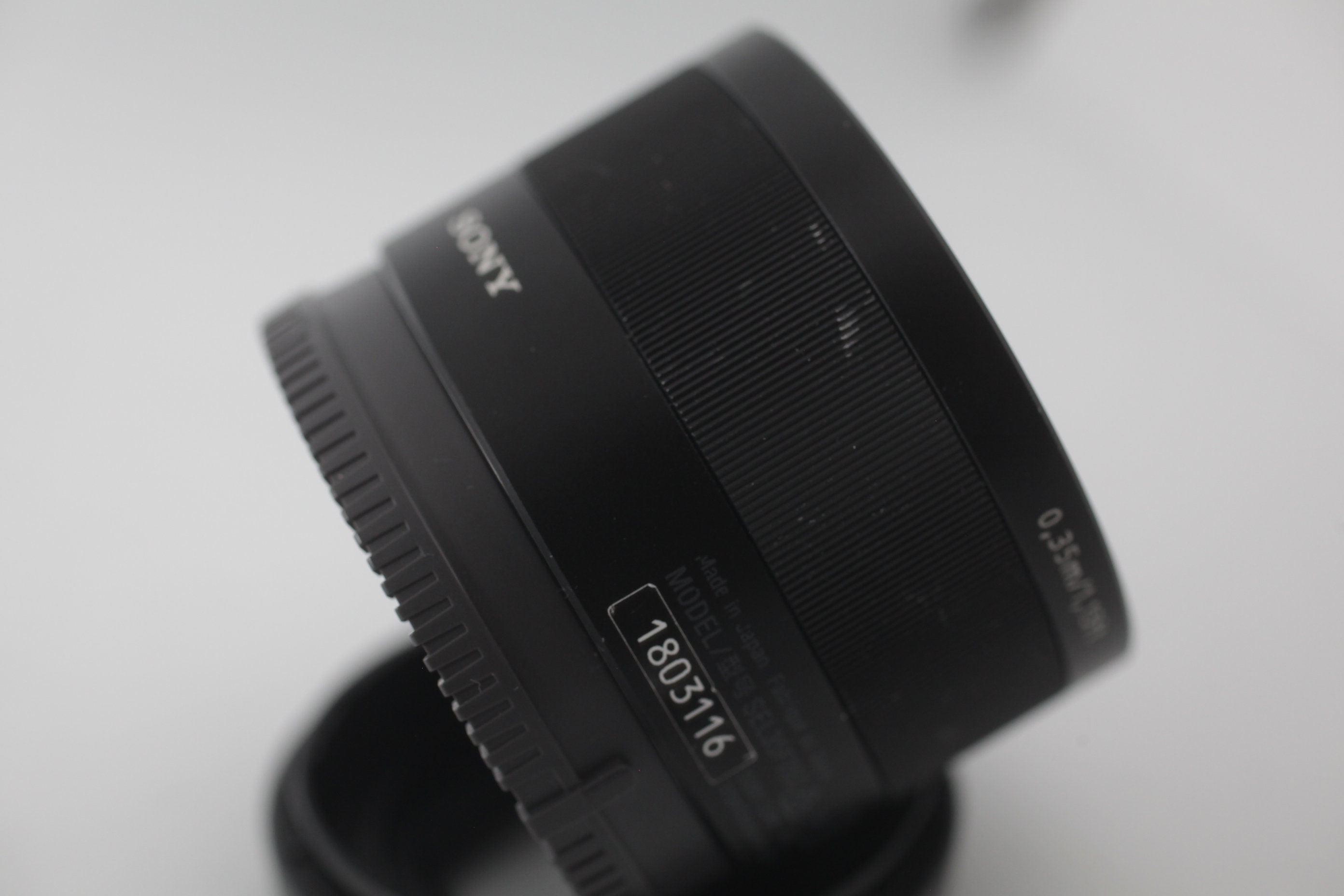 Tat neuf sony zeiss 2,8/m5 mm autofocus - monture e - à Sainte