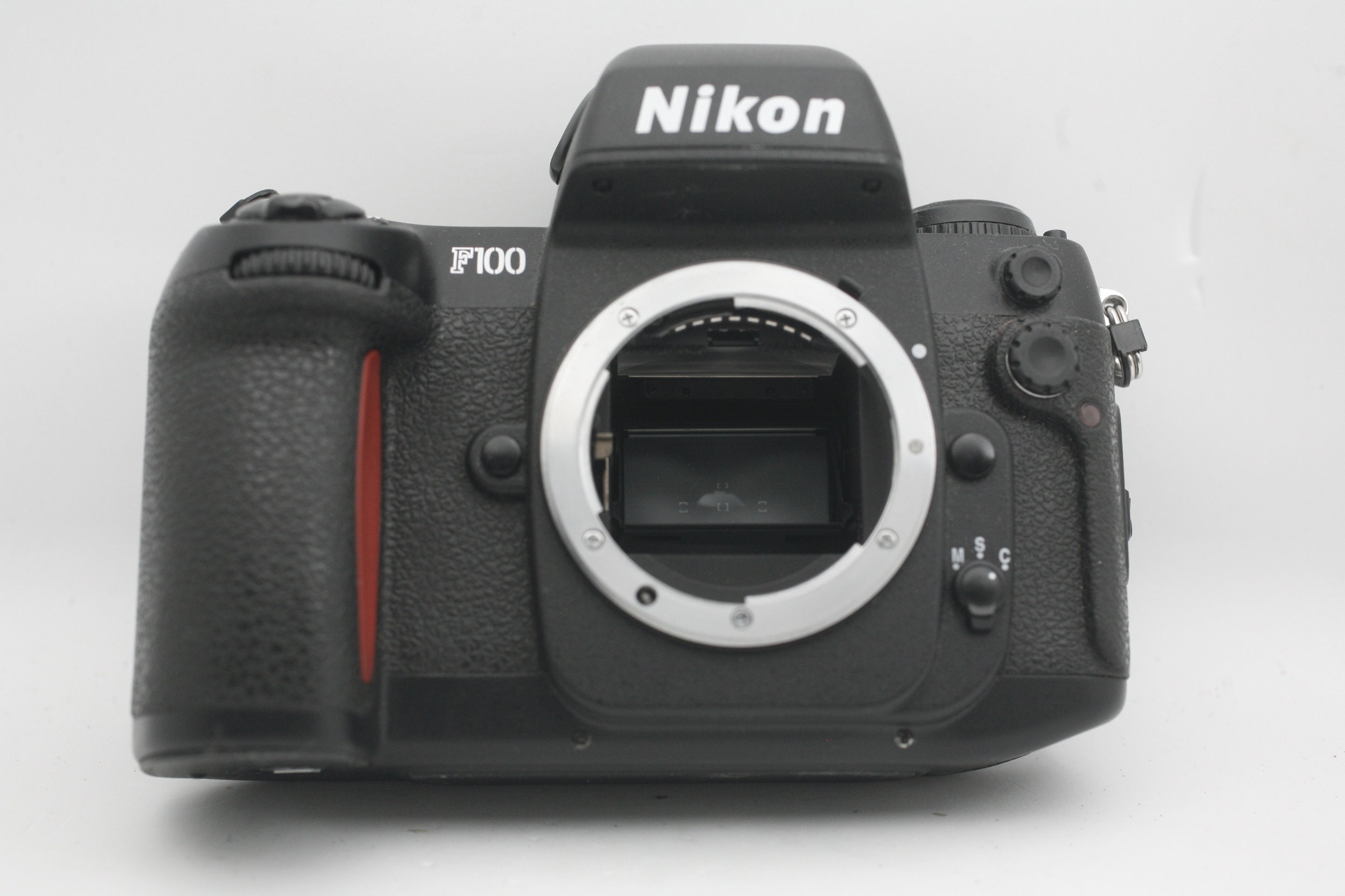 フィルムカメラ Nikon F100 SLR Camera Nikon F100 - Wikipedia