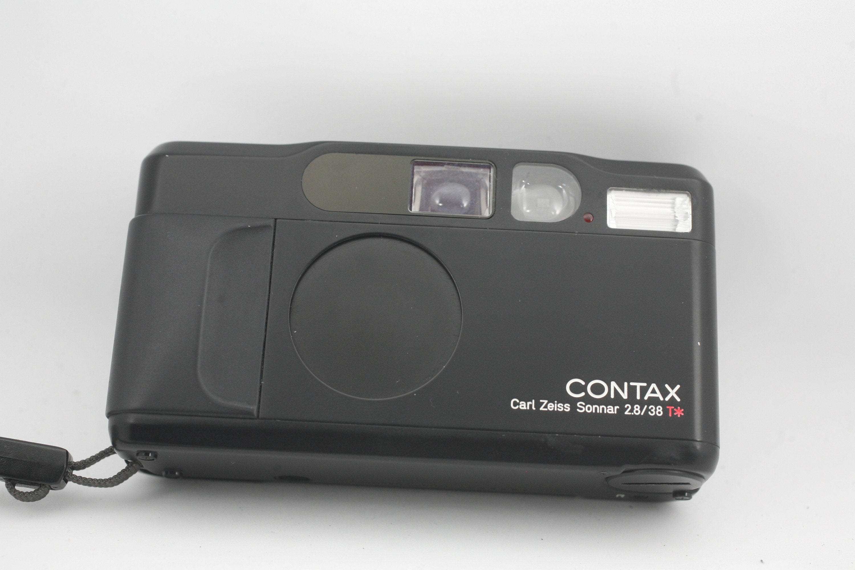 フィルムカメラ CONTAX T / Sonnar 38mm F2.8 T* CONTAX T 初代 Carl Zeiss Sonnar 38mm F2.8 T＊ コンパクト