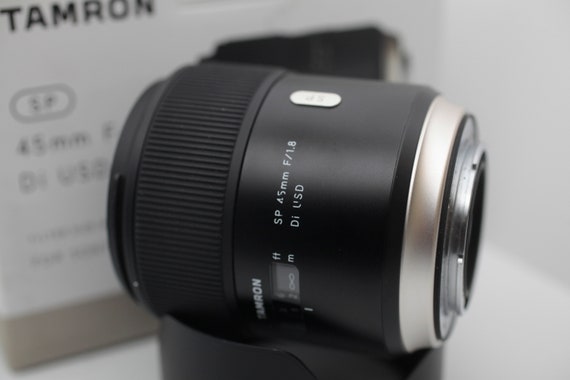SONY - Aマウント用★タムロン45mmf1.8★美品 タムロン 45mm f1.8 VC（ソニーAマウント用） - Etsy 日本