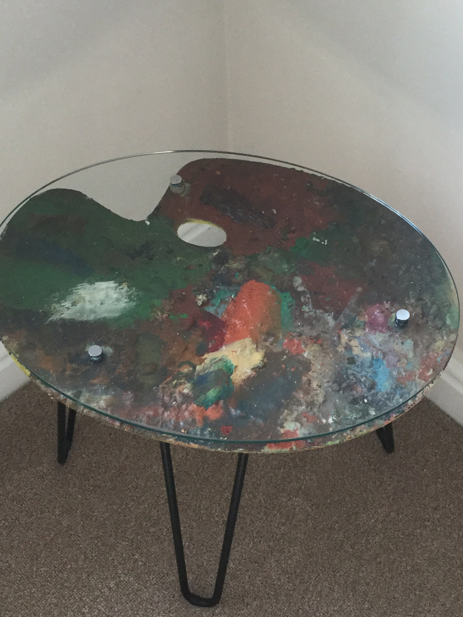 Art palette table Clearance
