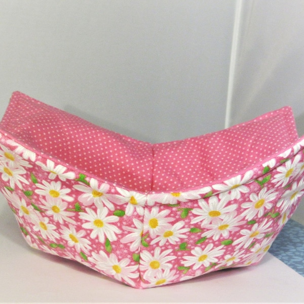 White Daisy's with a Pink Back Ground Reversible Microwave Bowl Cozy