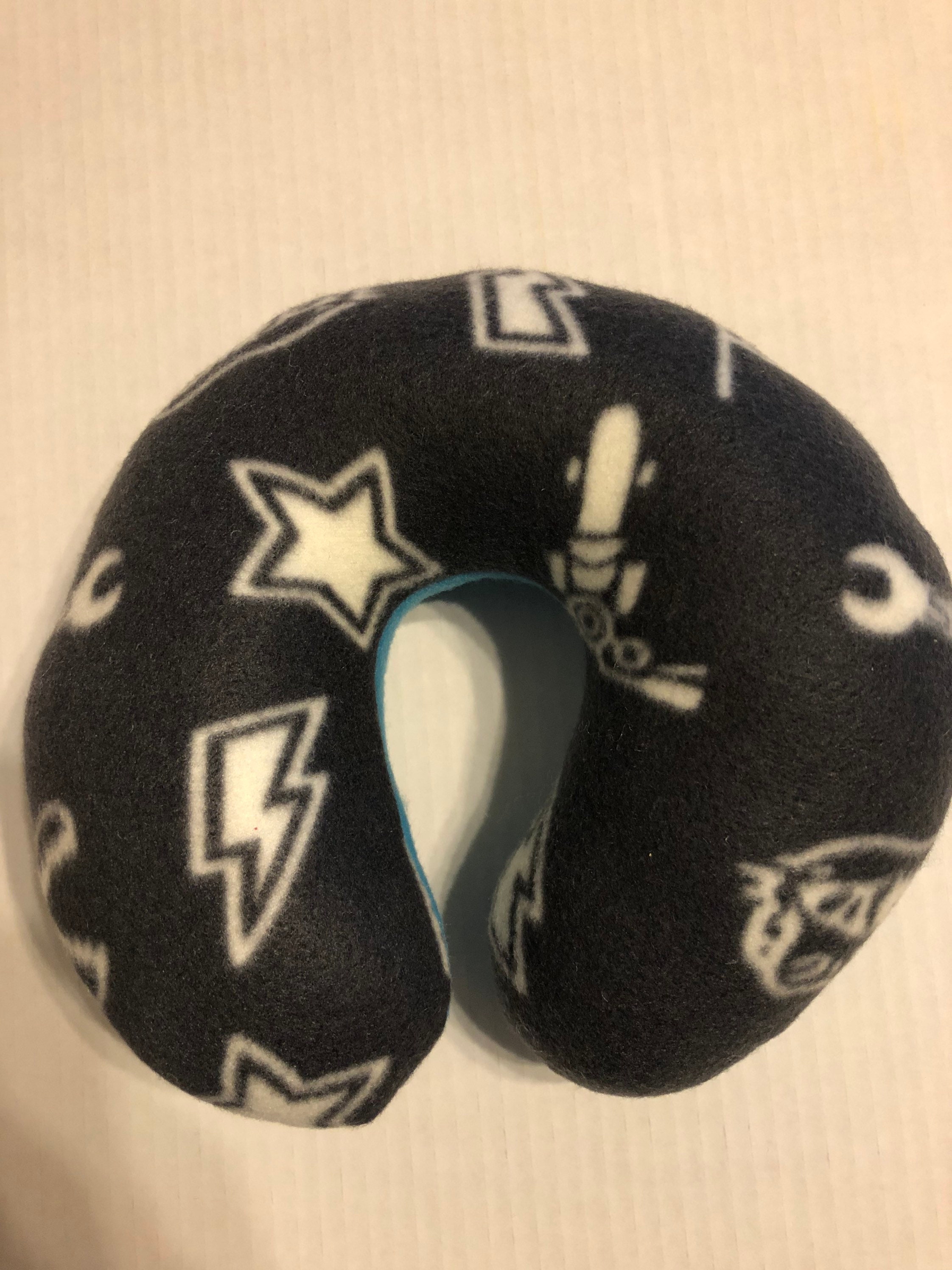 fleece neck pillow