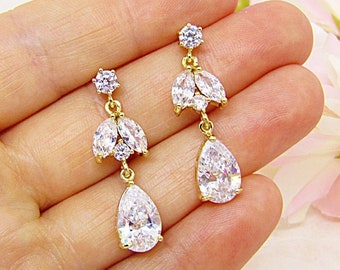 Gold wedding earrings, Bridal earrings, Wedding jewelry, Bridal jewelry, Gold bridal earrings, Bridesmaid earrings, Crystal earrings