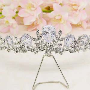 Crystal Bridal Tiara Wedding Tiara Crystal Wedding Crown Bridal Hairpiece Wedding Headpiece Silver Bridal Crown Wedding Hair Accessories