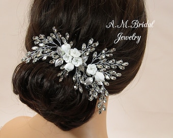 Bridal Hair Comb  White Flower Comb Floral Hair Comb Wedding Hair Comb Wedding Hair Piece Wedding Headpiece Flower Bridal Headpiece