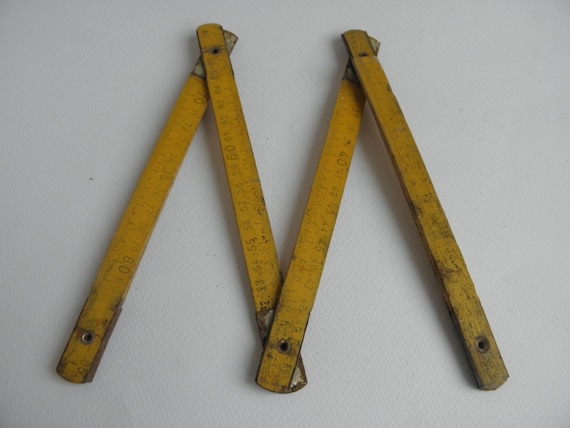 Vintage Wooden Carpenter Folding Ruler Meter
