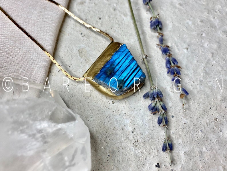 Blue Flash Labradorite Necklace